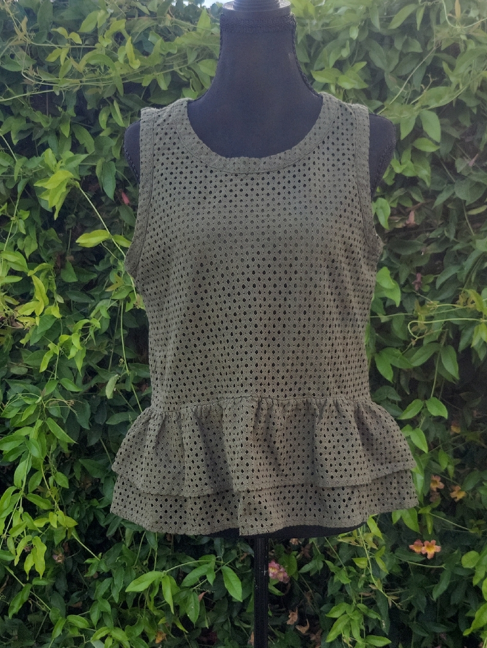 Olive/Army Green Eyelet Ruffled Peplum Hem Sleeveless Top M